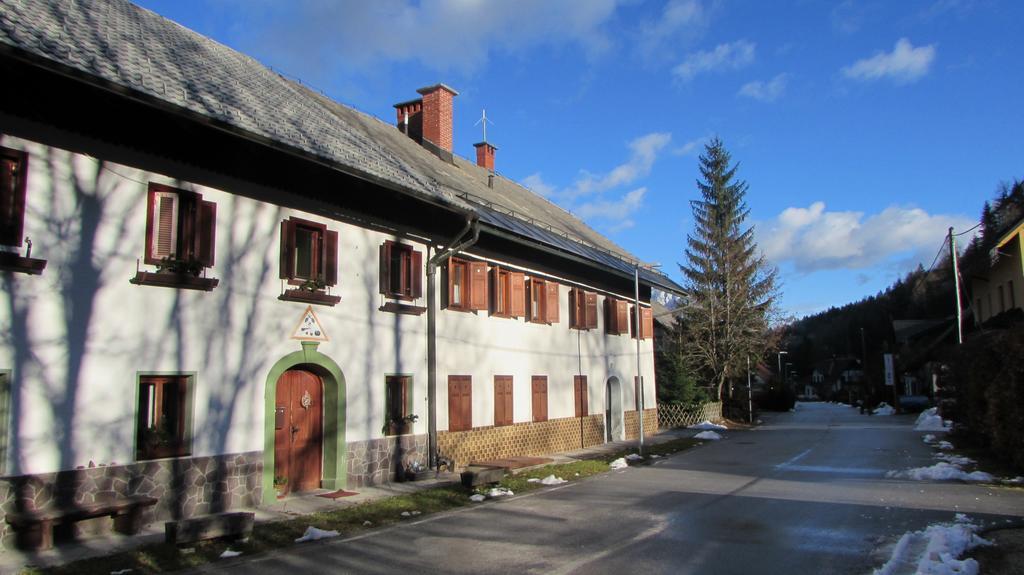 Apartments Petacova Hisa Kranjska Gora Exterior photo